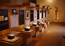 Opstelling tentoonstelling in Museum Dr. Guislain, Gent